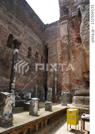 スリランカ　世界遺産　古都ポロンナルワ 132504535