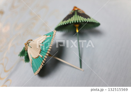 つまようじで作った和傘 132515569