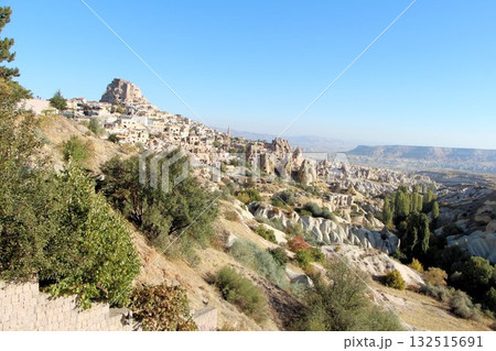 トルコの絶景スポット、カッパドキアのアブジュラルの谷の風景 トルコの絶景スポット、カッパドキアのアブジュラルの谷の風景 132515691