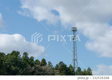 電柱と青空 132516168