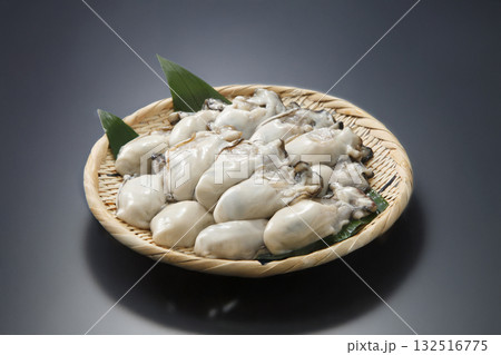 水切り牡蠣　ざる盛り 132516775