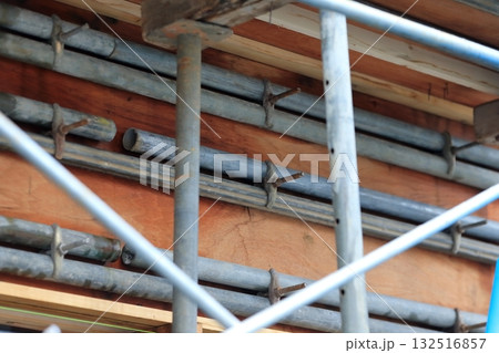 型枠建て込み（建築躯体工事） 132516857