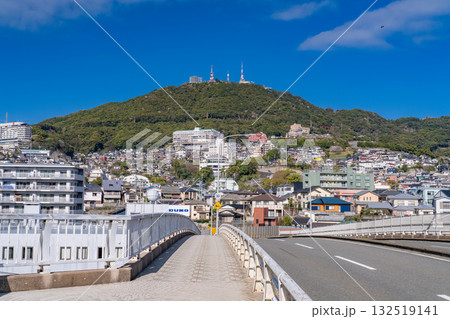 《長崎県》長崎市・坂の街並み 《長崎県》長崎市・坂の街並み 132519141