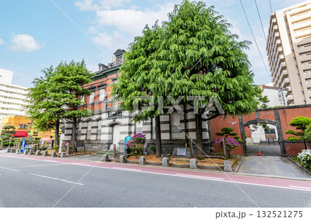 秋田県秋田市　晴天の秋田市立赤れんが郷土館 132521275