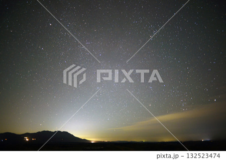 久住連山と東の星空 久住連山と東の星空 132523474