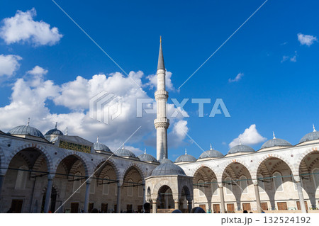 イスタンブールのモスク ブルーモスクの絶景 イスタンブールのモスク ブルーモスクの絶景 132524192