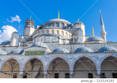 イスタンブールのモスク　ブルーモスクの絶景 132524193