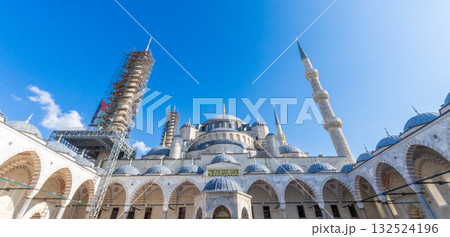 イスタンブールのモスク　ブルーモスクの絶景 132524196