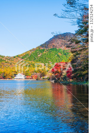 榛名山・榛名湖・烏帽子ヶ岳(秋) 榛名山・榛名湖・烏帽子ヶ岳(秋) 132524254