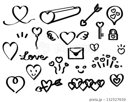 黒いマーカーラインのハートのアイコンセット 黒いマーカーラインのハートのアイコンセット 132527630