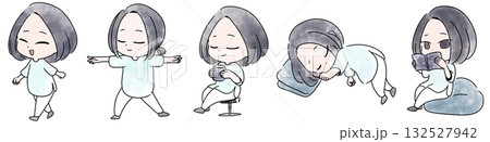 いろいろなことをしてリラックスする女性の水彩イラスト いろいろなことをしてリラックスする女性の水彩イラスト 132527942