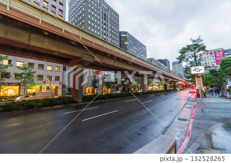 台北市 パーク台北ホテルl前風景 地下鉄大安駅前 復興南路一段 台北市 パーク台北ホテルl前風景 地下鉄大安駅前 復興南路一段 132528265
