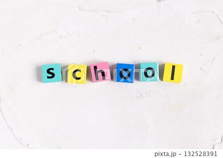 school(学校)の英字 school(学校)の英字 132528391
