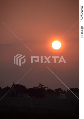 沈みゆく太陽 沈みゆく太陽 132528481