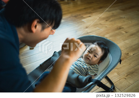 5 months old 132529826