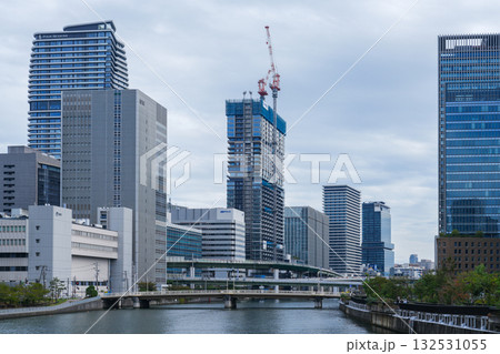 変わりゆく大阪・中之島と周辺の高層ビル群(市街地)2025年10月撮影 変わりゆく大阪・中之島と周辺の高層ビル群(市街地)2025年10月撮影 132531055