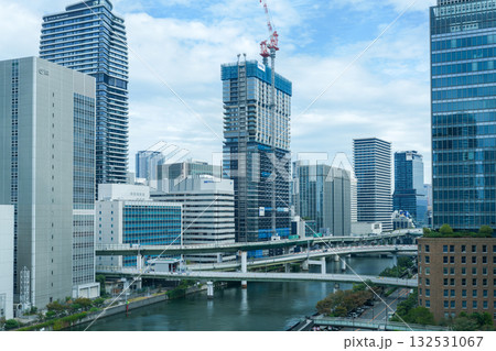 変わりゆく大阪・中之島と周辺の高層ビル群（市街地）2025年10月撮影 132531067