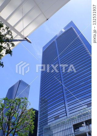 東京駅から見た東京ミッドタウン八重洲 132531937