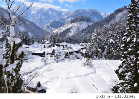 冬　五箇山　相倉合掌集落 132532048