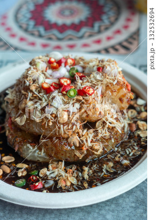Thai Pomelo Salad with Spicy Sweet Sauce Thai Pomelo Salad with Spicy Sweet Sauce 132532694