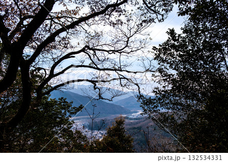 冬の金川城跡 二の丸からの眺め 岡山県岡山市北区 冬の金川城跡 二の丸からの眺め 岡山県岡山市北区 132534331