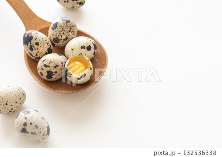 うずらの卵 うずらの卵 132536338