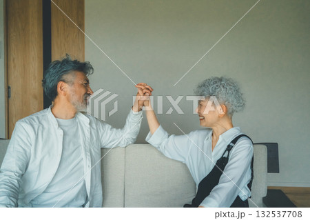 熟年結婚 132537708