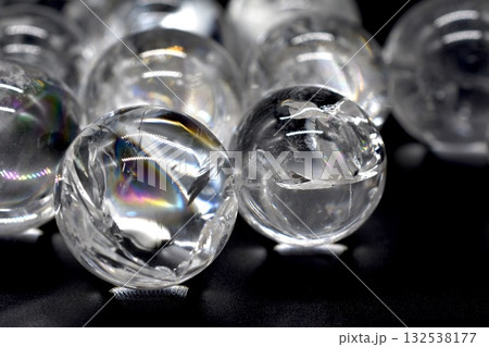 虹入り水晶のマクロ撮影 132538177