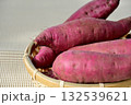 新鮮なさつまいも 132539621