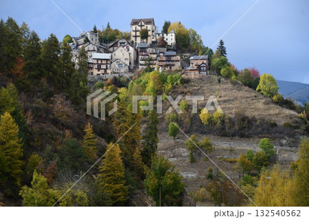 ブイユの村 132540562