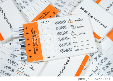 Multi test panels for six drugs close up 132542521