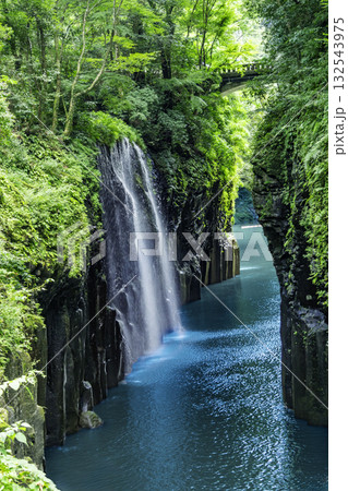 高千穂峡　真名井の滝　宮崎県高千穂町 132543975