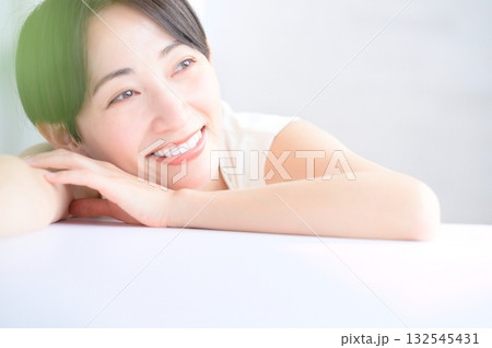 日本人女性のビューティイメージ 132545431