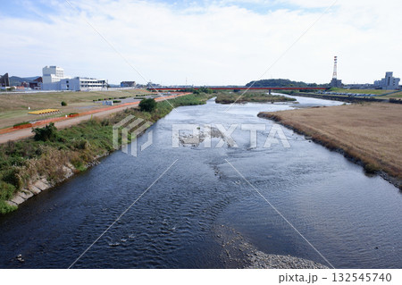 栃木県足利市　中橋より渡良瀬川下流方面の展望 132545740