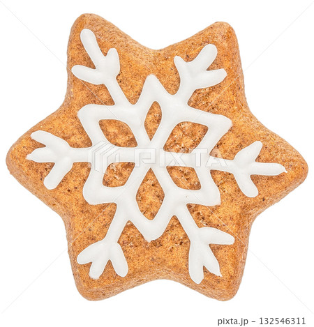 Star-shaped gingerbread cookie decorated with white icing snowflake isolated on white background 132546311
