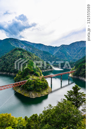 静岡県奥大井湖上の駅 132555089