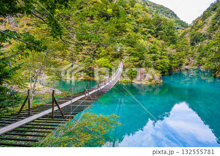 静岡県寸又峡の夢のつり橋 静岡県寸又峡の夢のつり橋 132555781