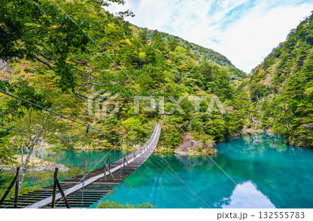 静岡県寸又峡の夢のつり橋 静岡県寸又峡の夢のつり橋 132555783
