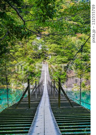 静岡県寸又峡の夢のつり橋 静岡県寸又峡の夢のつり橋 132555789