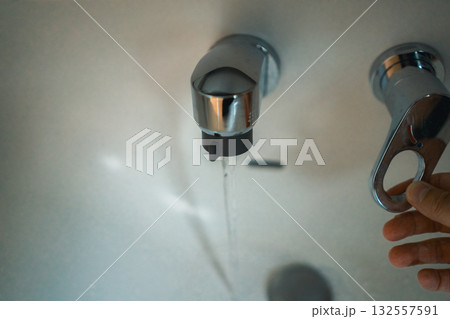 壁付シングルレバー混合水栓 壁付シングルレバー混合水栓 132557591