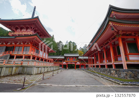 比叡山延暦寺の境内の風景 132557870