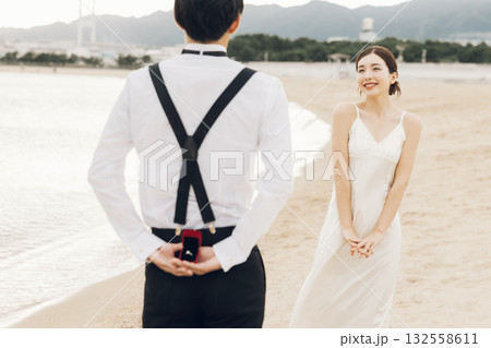 海辺のウェディングフォト 132558611