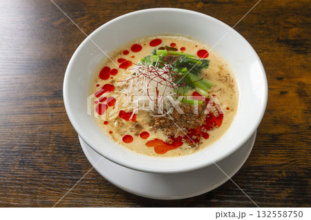 担々麺 132558750