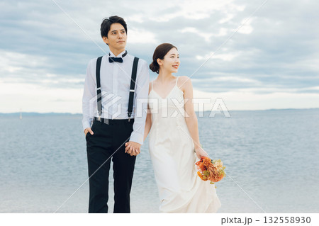 海辺のウェディングフォト 132558930