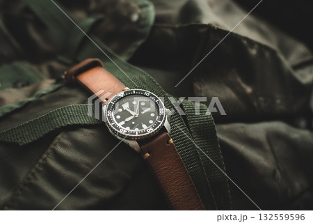 luxury men watch luxury men watch 132559596