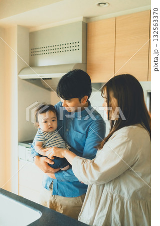 5 months old 132563370