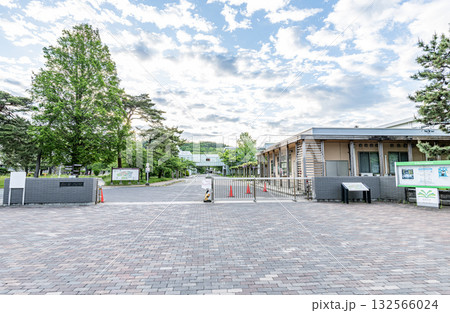秋田県秋田市　国立学校法人　秋田大学 132566024