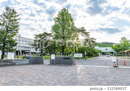 秋田県秋田市　国立学校法人　秋田大学 132566037