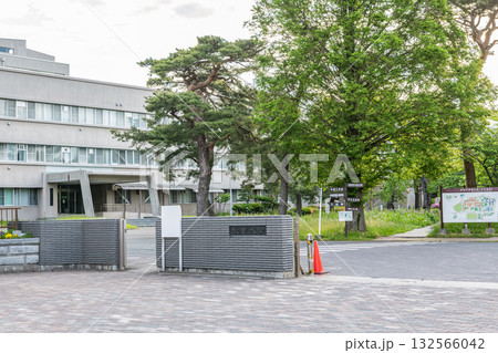 秋田県秋田市　国立学校法人　秋田大学 132566042