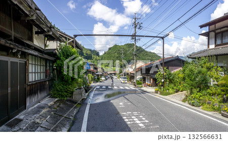 古い町並み 132566631